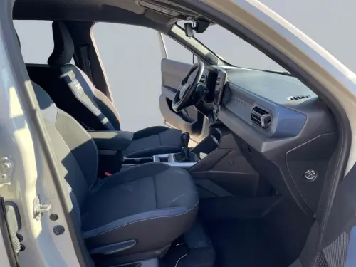 Dacia Duster Mild Hybrid 130 Journey - Photo 16