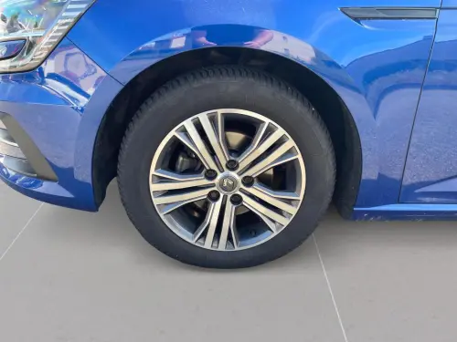 Renault Megane Megane IV Berline TCe 140 Evolution - Photo 7