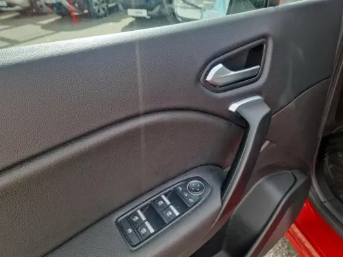 Renault Captur TCe 155 EDC FAP Intens - Photo 10