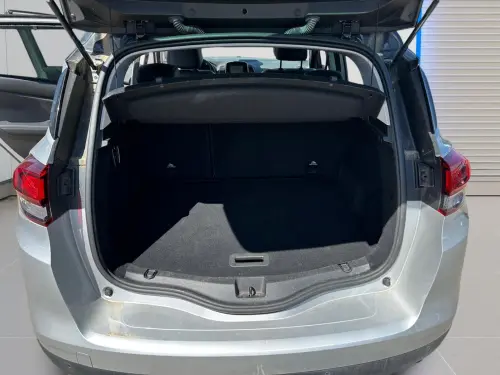 Renault Scenic Scenic TCe 140 Techno - Photo 18