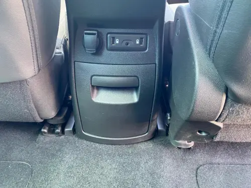 Renault Scenic Scenic TCe 140 FAP EDC Business - Photo 17