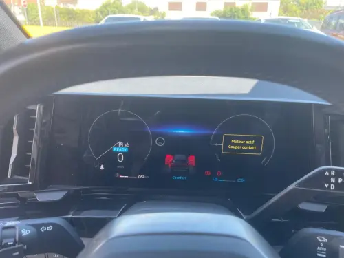 Renault Austral E-Tech hybrid 200 Techno - Photo 13