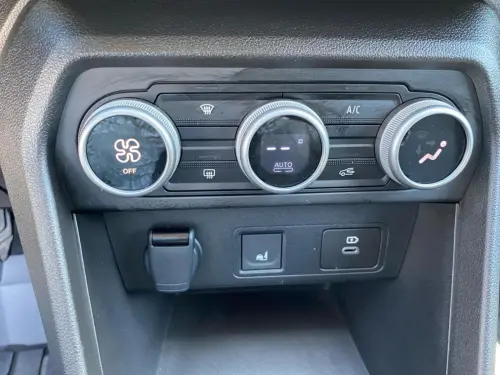 Dacia Jogger ECO-G 100 5 places GSR2 Extreme - Photo 22