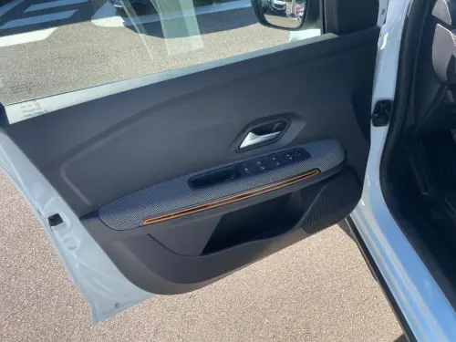 Dacia Sandero ECO-G 100 Stepway Confort - Photo 10