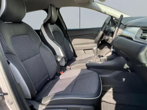 Renault Captur mild hybrid 140 Techno fast track - Photo 16