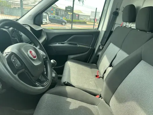 Fiat Doblo FT 1.6 MULTIJET 105 PRO LOUNGE - Photo 4