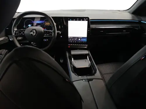 Renault Austral E-Tech hybrid 200 Iconic esprit Alpine - Photo 12