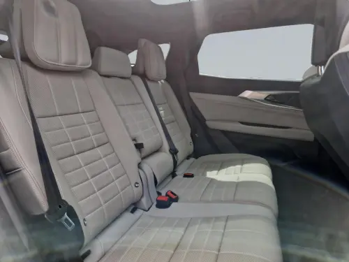 Renault Espace Espace E-Tech hybrid 200 Iconic - Photo 17