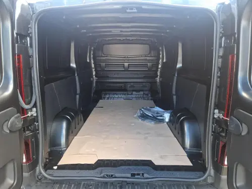 Renault Trafic TRAFIC FG BLUE DCI 130 L2H1 3T GSR2 EXTRA - Photo 18