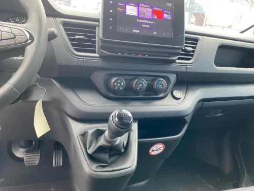 Renault Trafic TRAFIC FG BLUE DCI 130 L1H1 3T GSR2 ADVANCE - Photo 9