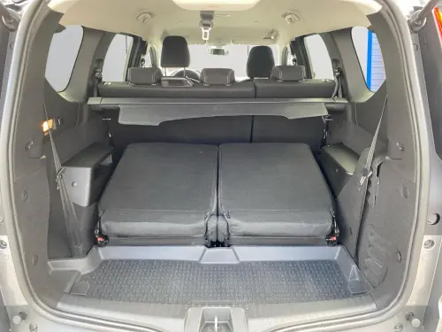 Dacia Jogger Hybrid 140 7 places Extreme - Photo 18