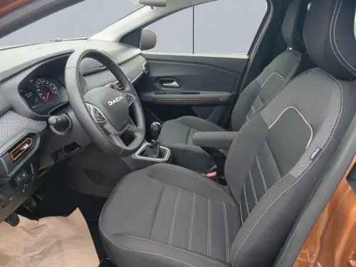 Dacia Sandero ECO-G 100 Stepway Expression - Photo 10