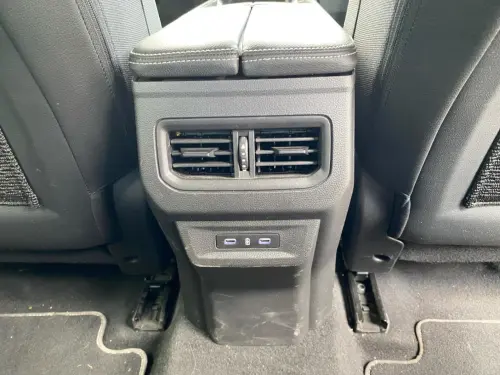 Renault Austral E-Tech hybrid 200 Techno - Photo 17