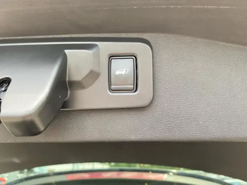 Renault Austral E-Tech hybrid 200 Techno - Photo 19