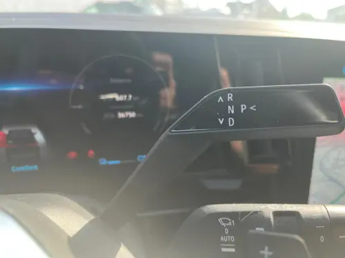 Renault Austral E-Tech hybrid 200 Techno - Photo 13