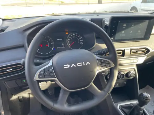 Dacia Sandero ECO-G 100 Stepway Extreme + - Photo 13