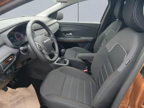 Dacia Sandero ECO-G 100 Stepway Expression - Photo 9