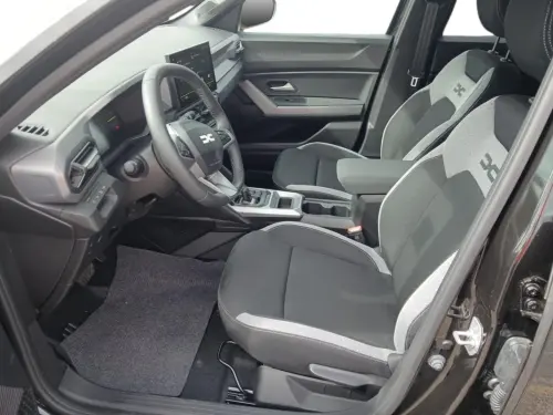 Dacia Duster Hybrid 155 Journey - Photo 14