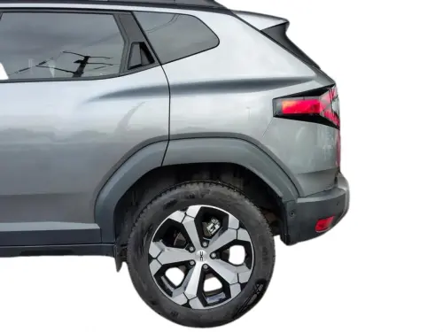 Dacia Duster Hybrid 140 Extreme - Photo 8