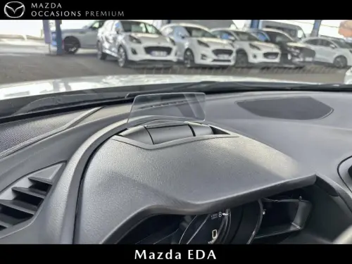 Mazda 3 2.0 SKYACTIV-G 120 Signature - Photo 18