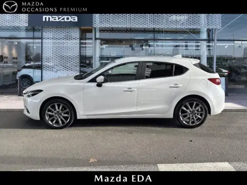 Mazda 3 2.0 SKYACTIV-G 120 Signature - Photo 2