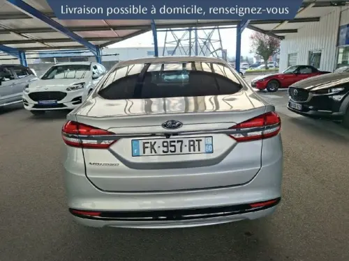 Ford Mondeo 2.0 HYBRID 187ch Titanium BVA 4p - Photo 11