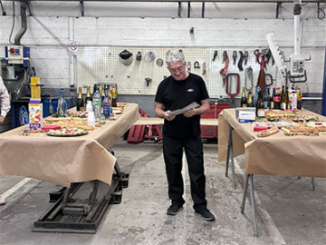 Après plus de 35 ans au service de nos clients, Gérard prend une retraite bien méritée !