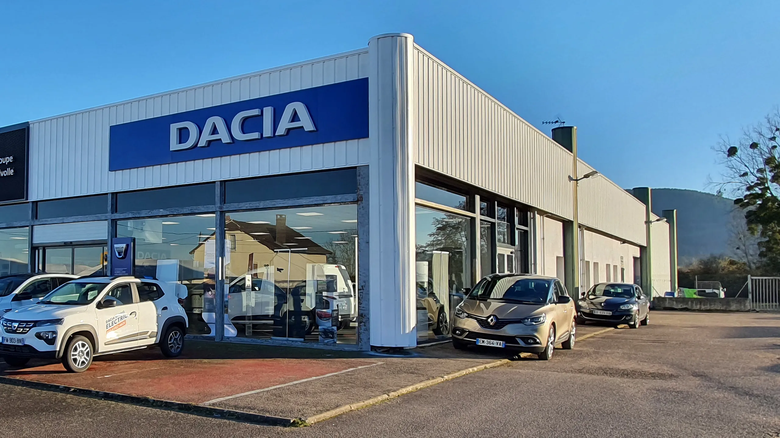 DACIA AUTUN