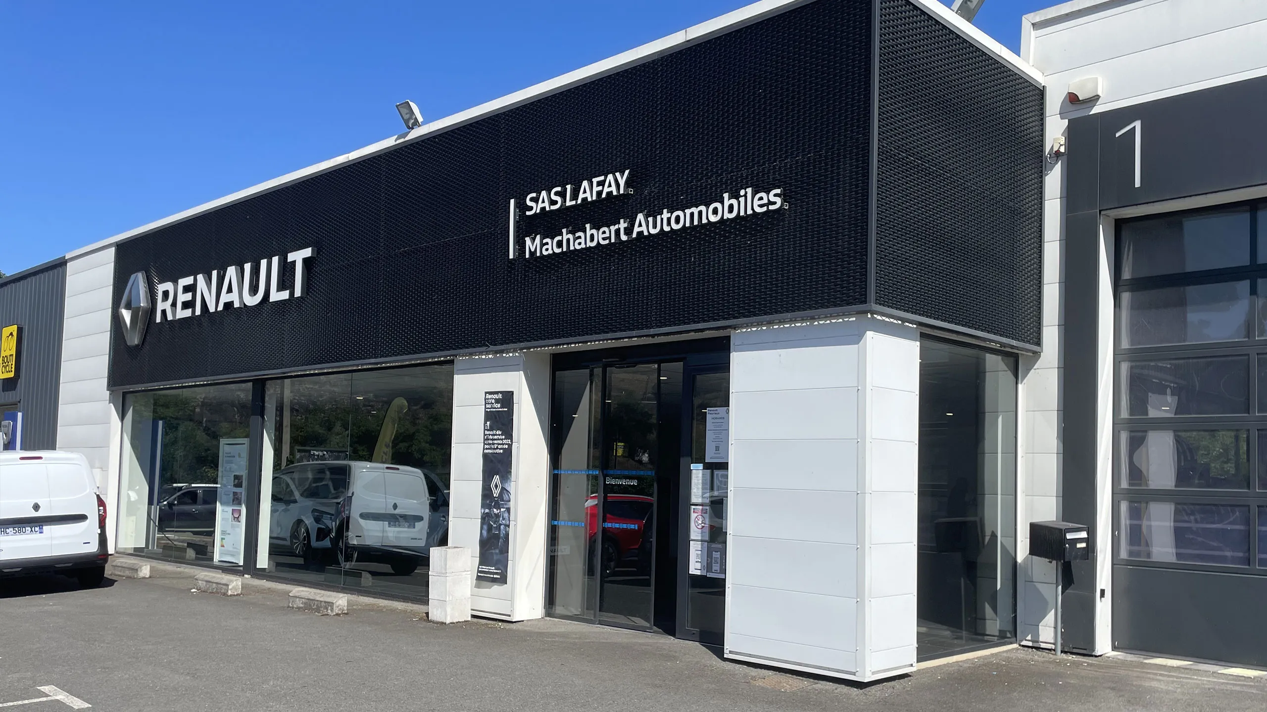 RENAULT FLEURIEUX