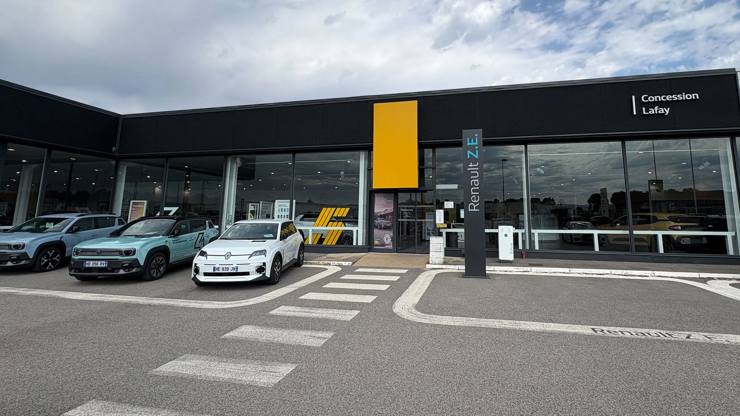 RENAULT ROANNE
