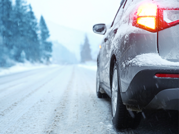 Préparer sa voiture pour l'hiver : les points de contrôle indispensables
