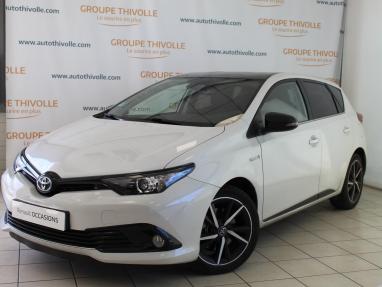 TOYOTA Auris Hybride 136h Executive d'occasion de 2017 à Villefranche-sur-Saône