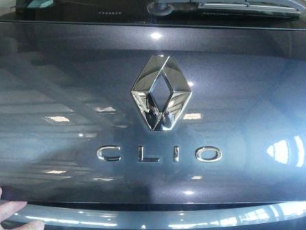 RENAULT Clio Clio E-Tech 140 Zen à vendre à Macon - Image n°3