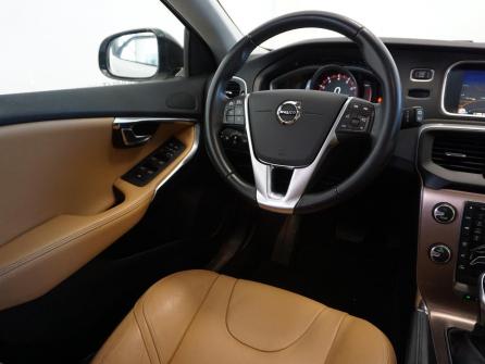 VOLVO V40 Cross Country V40 Cross Country T3 152 Geartronic 6 Cross Country Luxe à vendre à Villefranche-sur-Saône - Image n°4
