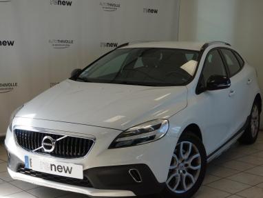 VOLVO V40 Cross Country V40 Cross Country T3 152 Geartronic 6 Cross Country Luxe d'occasion  de 2017  à  Villefranche sur Saône 