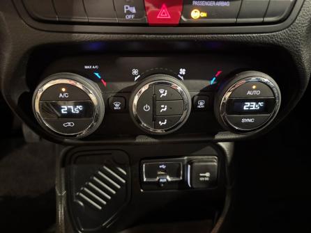 JEEP Renegade 1.6 I MultiJet S&S 120 ch Brooklyn Edition à vendre à Villefranche sur Saône - Image n°13