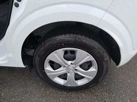 DACIA Sandero ECO-G 100 - 22 Essentiel à vendre à Villefranche sur Saône - Image n°9