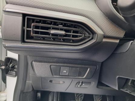 DACIA Sandero ECO-G 100 - 22 Essentiel à vendre à Villefranche sur Saône - Image n°12