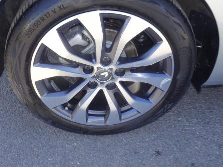 RENAULT Megane Megane IV Berline Blue dCi 115 EDC Techno à vendre à Villefranche sur Saône - Image n°3