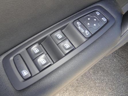 RENAULT Megane Megane IV Berline Blue dCi 115 EDC Techno à vendre à Villefranche sur Saône - Image n°9