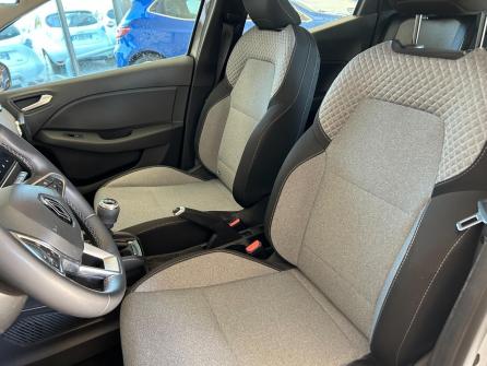 RENAULT Clio Clio TCe 90 Evolution à vendre à Villefranche sur Saône - Image n°11