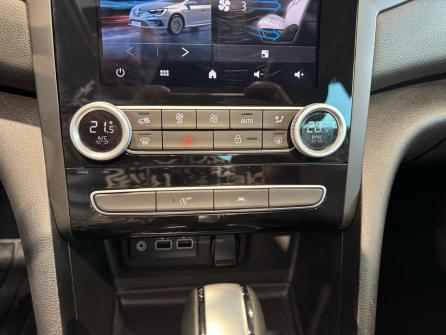 RENAULT Megane Megane IV Berline Blue dCi 115 EDC Techno à vendre à Villefranche sur Saône - Image n°6