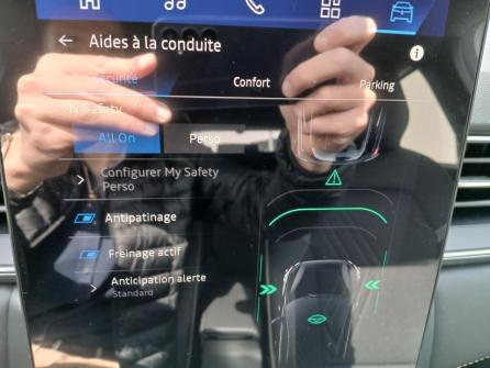 RENAULT SYMBIOZ E-Tech full hybrid 145 Iconic à vendre à Saint-Etienne - Image n°21