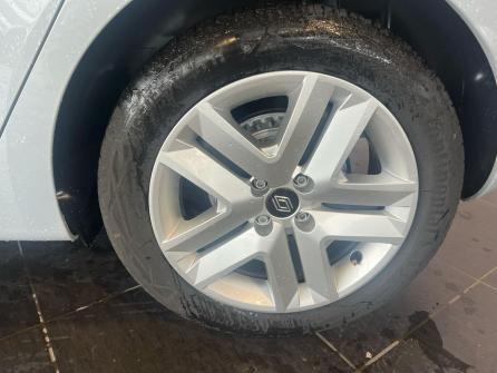 RENAULT Clio Clio dCi 100 Evolution à vendre à Villefranche sur Saône - Image n°14