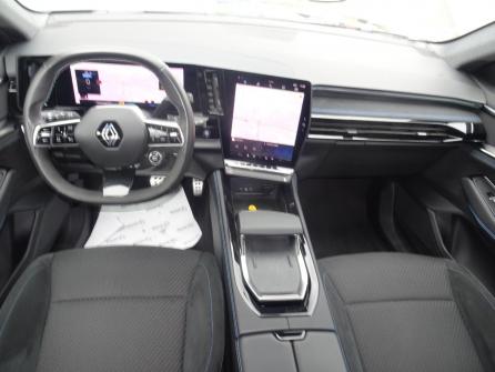 RENAULT Espace Espace E-Tech hybrid 200 esprit Alpine à vendre à Villefranche sur Saône - Image n°7