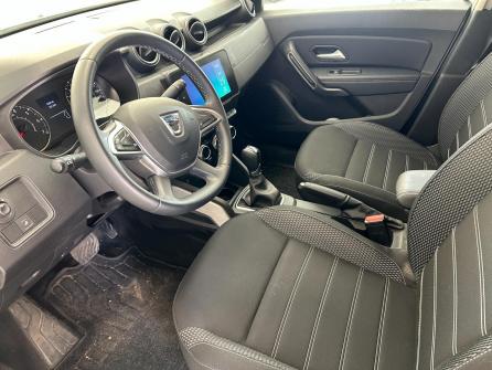 DACIA Duster TCe 150 FAP 4x2 EDC Prestige à vendre à Villefranche-sur-Saône - Image n°10