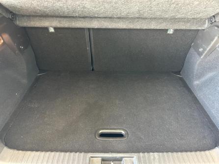 RENAULT Captur TCe 140 EDC - 21 Intens à vendre à Villefranche-sur-Saône - Image n°12