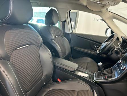 RENAULT Scenic Scenic dCi 130 Energy Intens à vendre à Villefranche-sur-Saône - Image n°14
