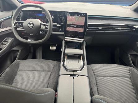 RENAULT Espace Espace E-Tech hybrid 200 esprit Alpine à vendre à Villefranche-sur-Saône - Image n°10