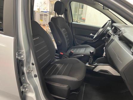 DACIA Duster TCe 130 FAP 4x2 Prestige à vendre à Autun - Image n°11